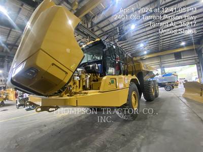 Caterpillar 725 Articulated Truck