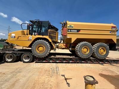 Caterpillar 725 Articulated Truck