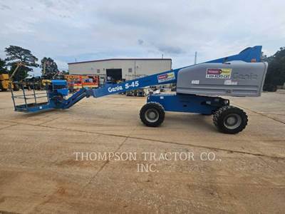 Genie S-45 Boom Lift