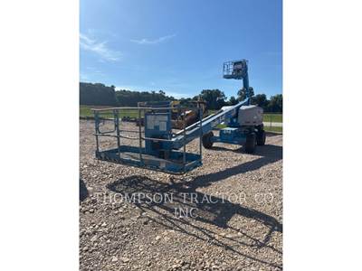 Genie S40 Boom Lift