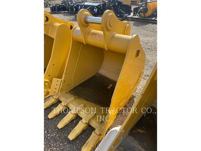 Rockland 42" B LINKAGE ROCKLAND BUCKET Bucket