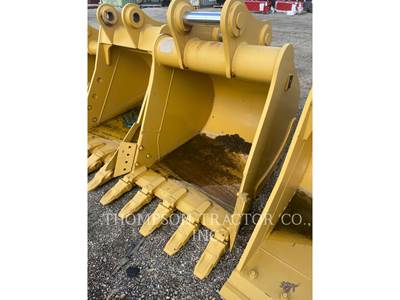 Rockland 42" B LINKAGE ROCKLAND BUCKET Bucket