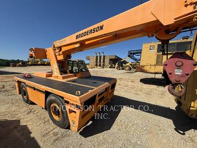 Broderson IC80 Crane
