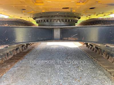 Caterpillar 335 Excavator