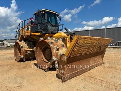 Caterpillar 826K Landfill Compactor