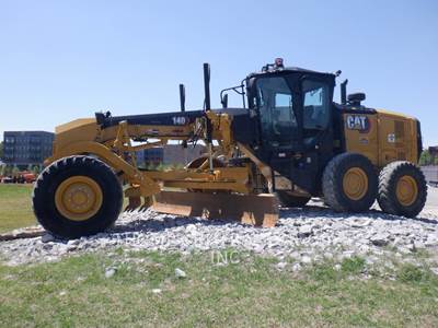 Caterpillar 140 Motor Grader