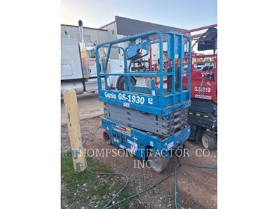 Genie GS-1930 Scissor Lift