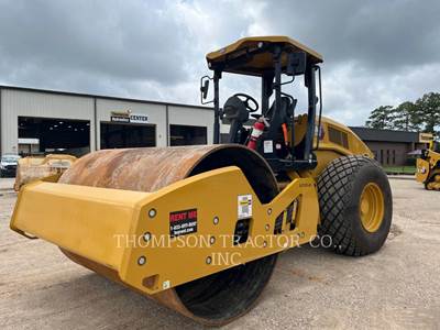 Caterpillar CS10GC Smooth Drum Roller Compactor