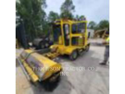 Superior SM74CZS Sweeper