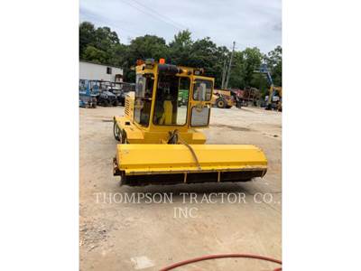 Superior SM74CZS Sweeper
