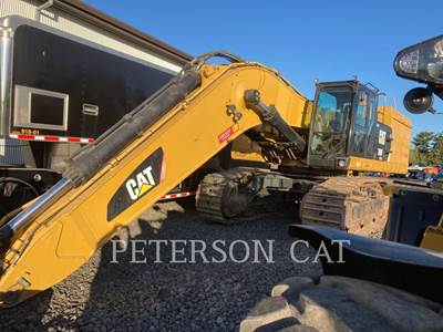 Caterpillar 390FL Excavator