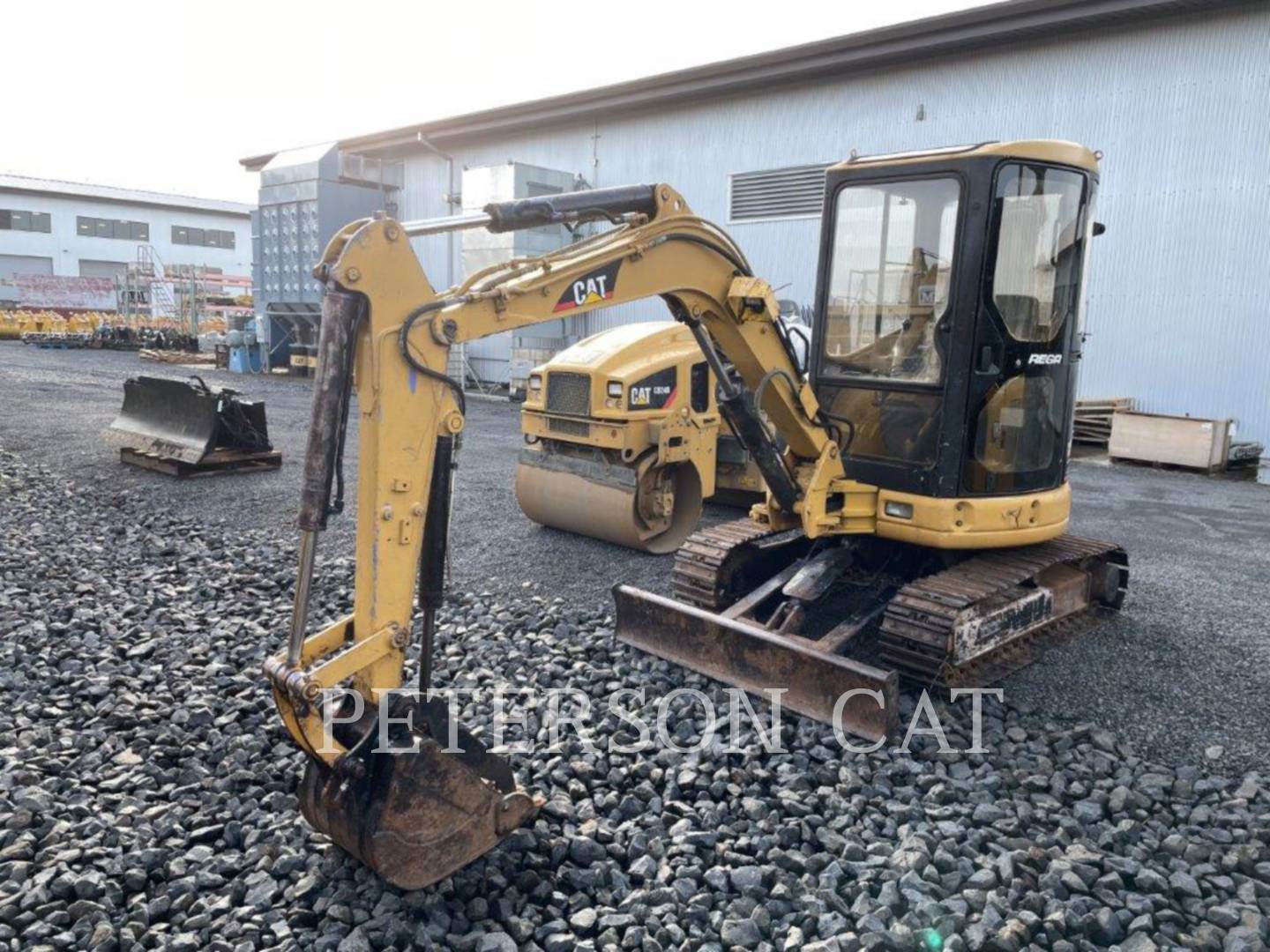 1998 Mitsubishi MM30CR2 Excavator For Sale, 3,357 Hours Portland, OR