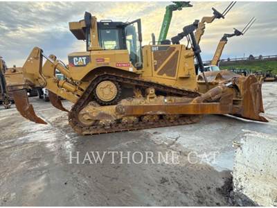 Caterpillar D8T Dozer