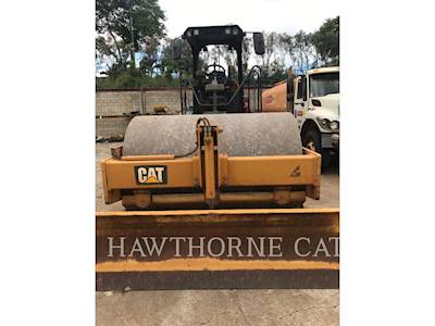 Caterpillar CS56B Smooth Drum Roller Compactor