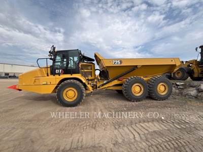 Caterpillar 725 Articulated Truck