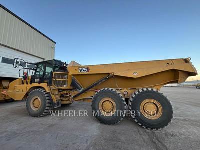 Caterpillar 725 Articulated Truck
