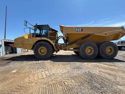 Caterpillar 745 Articulated Truck