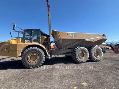 Caterpillar 745 Articulated Truck