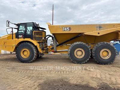 Caterpillar 745 Articulated Truck