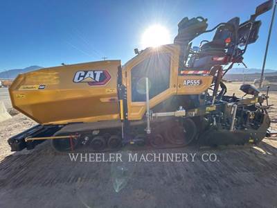 Caterpillar AP555 Asphalt Paver