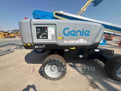 Genie S-65XC Boom Lift
