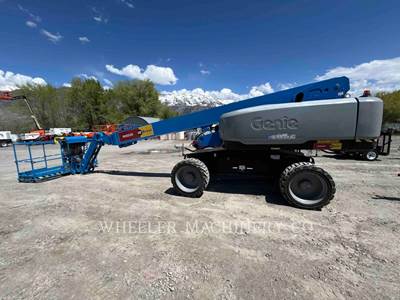 Genie S-65XC Boom Lift