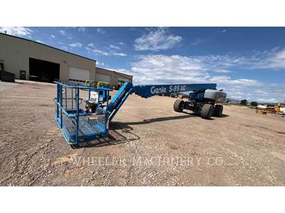Genie S-85XC Boom Lift