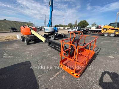 JLG 460SJ Boom Lift