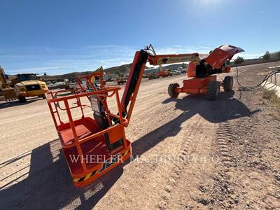 JLG 460SJ SP Boom Lift