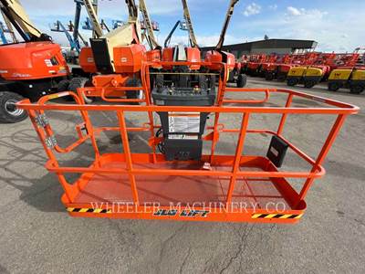 JLG 660SJ SP Boom Lift