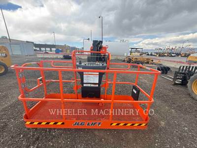 JLG 860SJ Boom Lift
