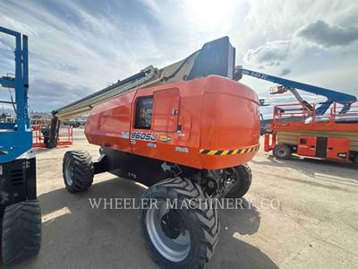 JLG 860SJ Boom Lift