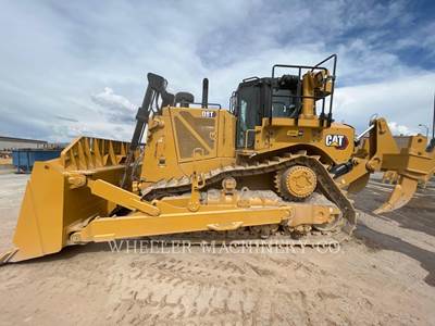 Caterpillar D8T Dozer
