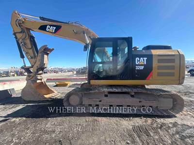 Caterpillar 320 Excavator