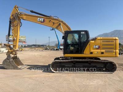 Caterpillar 320 Excavator