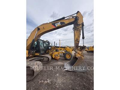 Caterpillar 323FL Excavator