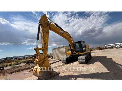 Caterpillar 326 Excavator