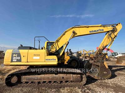 Komatsu PC200-8 Excavator