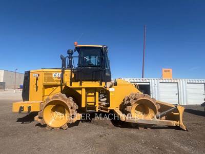 Caterpillar 815 Soil Compactor