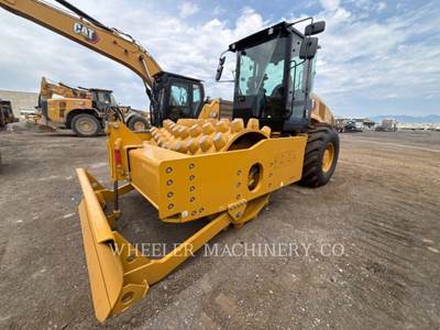 Caterpillar CP16 Padfoot Roller Compactor