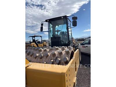 Caterpillar CP16 Padfoot Roller Compactor