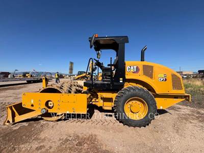 Caterpillar CP7 Padfoot Roller Compactor