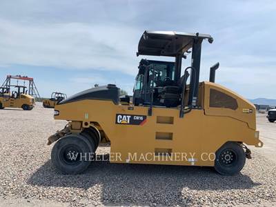 Caterpillar CW16 Pneumatic Tired Roller
