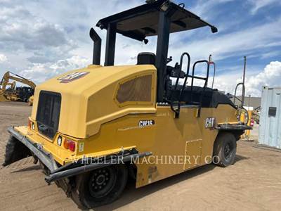 Caterpillar CW16 Pneumatic Tired Roller