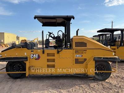 Caterpillar CW34 Pneumatic Tired Roller