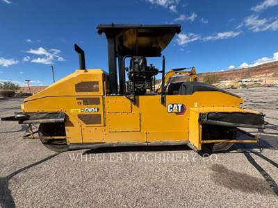 Caterpillar CW34 Pneumatic Tired Roller