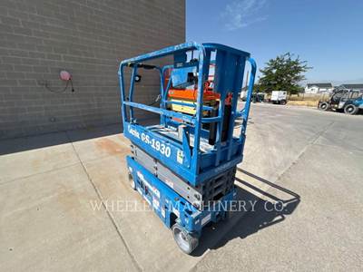 Genie GS-1930 Scissor Lift