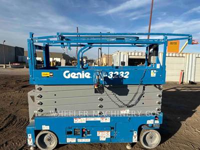 Genie GS-3232 Scissor Lift