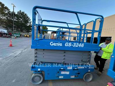 Genie GS-3246 Scissor Lift