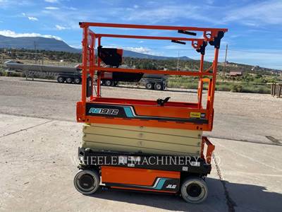 JLG AE1932 Scissor Lift